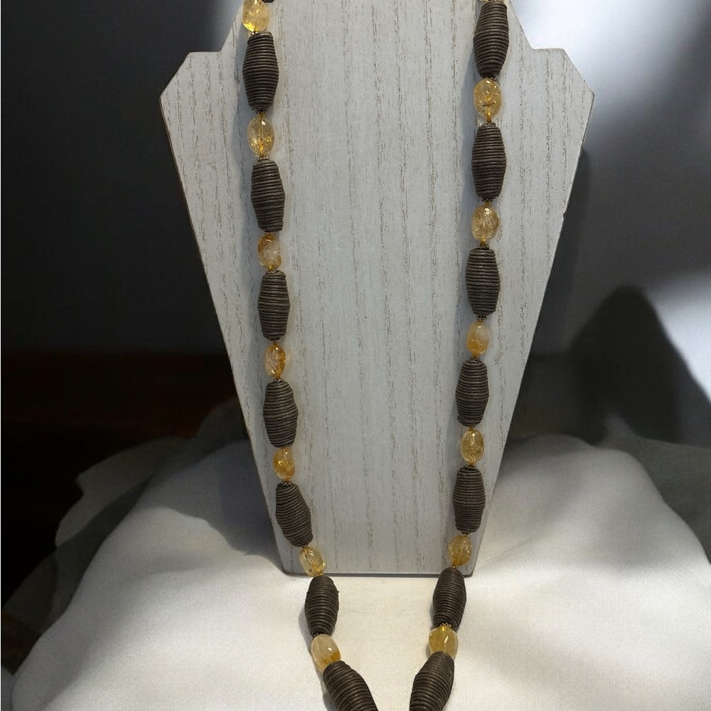 Cold-water Creek Gold Tone Cracked Glass Beaded Necklace 36”